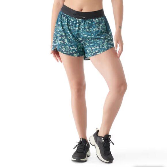 NEW SmartWool women Active Lined Shorts - 4”, Merino Wool, Built-In Briefs 253